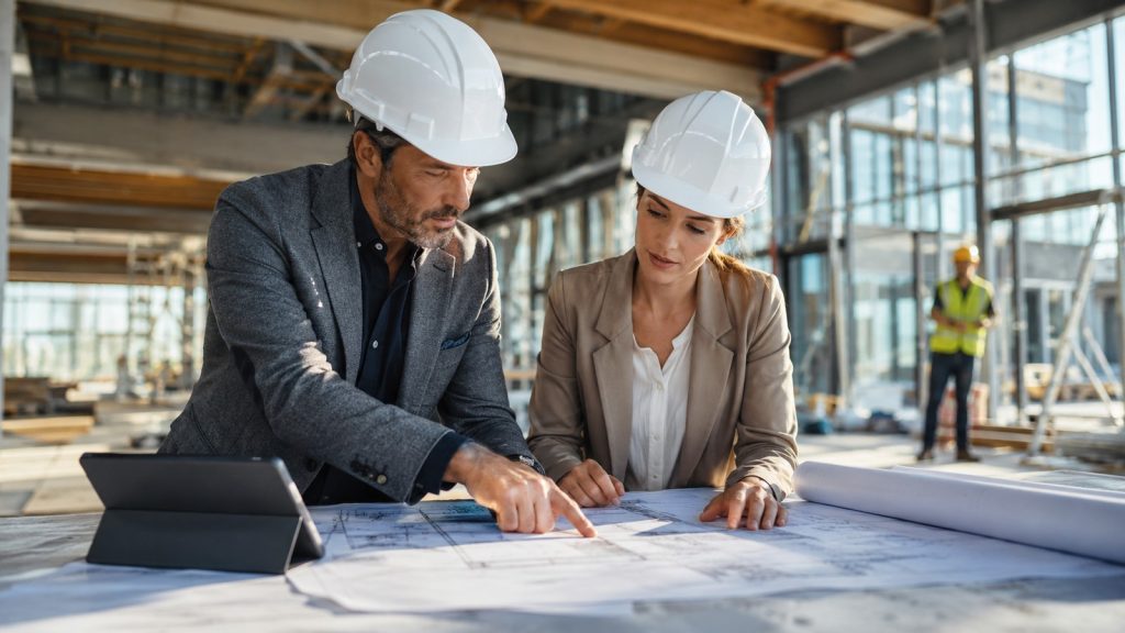 Sitios web para constructoras: mostrar capacidad técnica antes de recibir una cotización